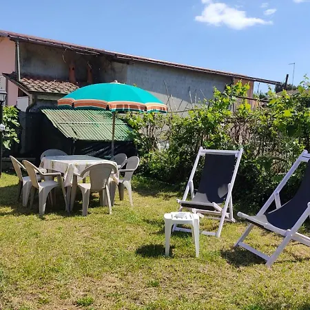 Casa Perla Vicino Al Mare Apartment *